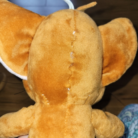 Jerry Mouse From Tom And Jerry - Picture 3 of 4